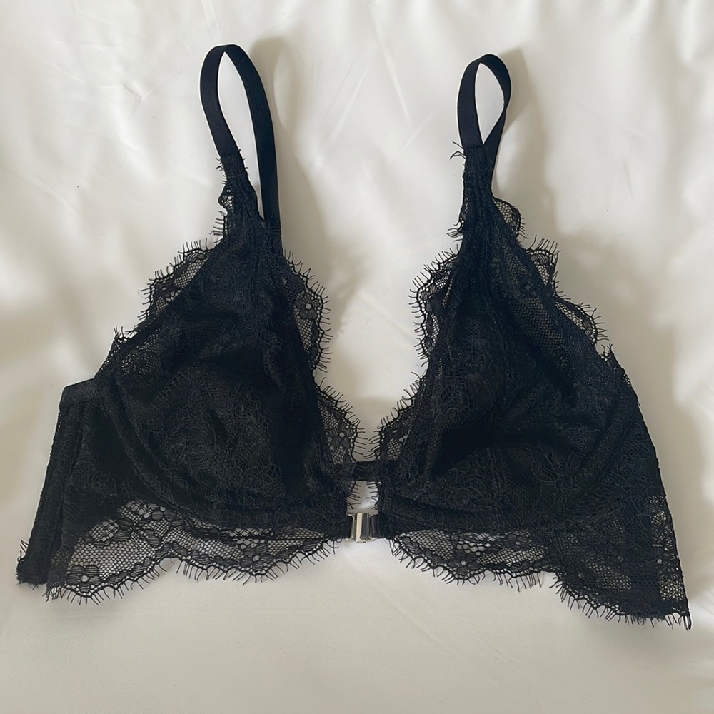 NWOT Free People Lace Bralette - black